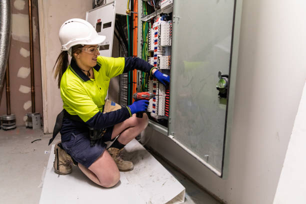 Best Licensed Electrician  in Toulon, IL