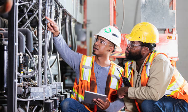 Best Affordable Electrician  in Toulon, IL