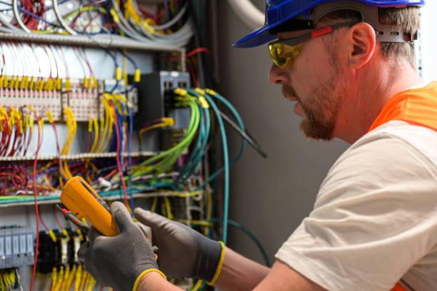 Best Emergency Electrical Repair  in Toulon, IL